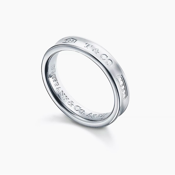 Tiffany & Co 1837 ring size 5! - Picture 2 of 3